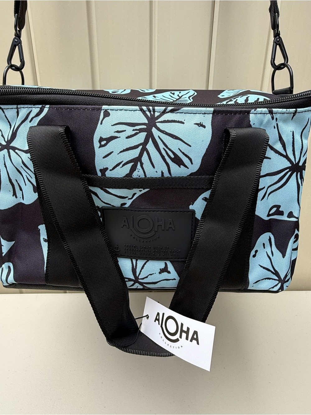 NWT Aloha Collection Kalo Icy Blue Packable Cooler SOLD OUT - Picture 2 of 8